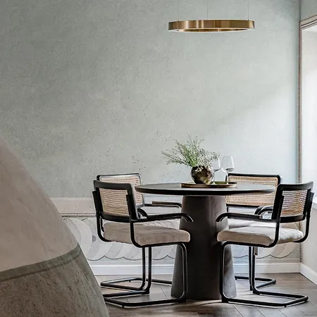 Apartment In Reformatai Palace Vilnius